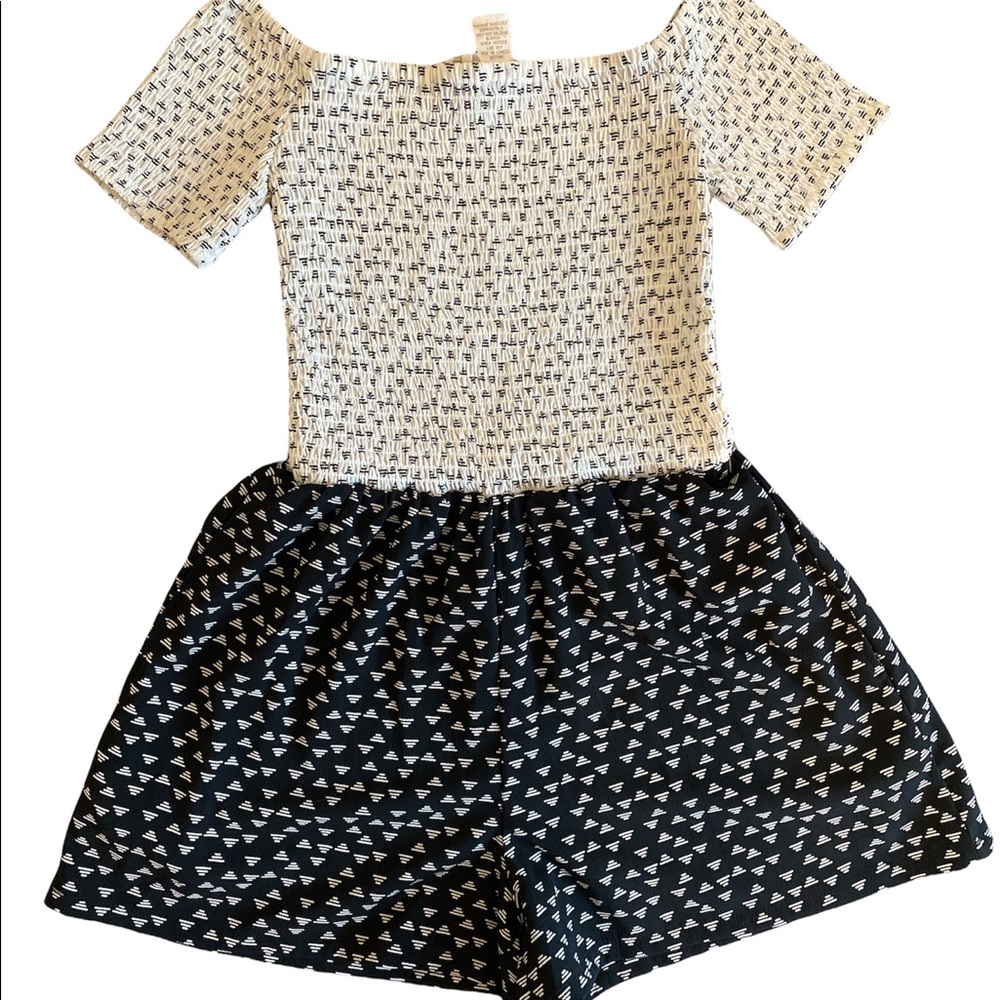 Stretchy black and white romper